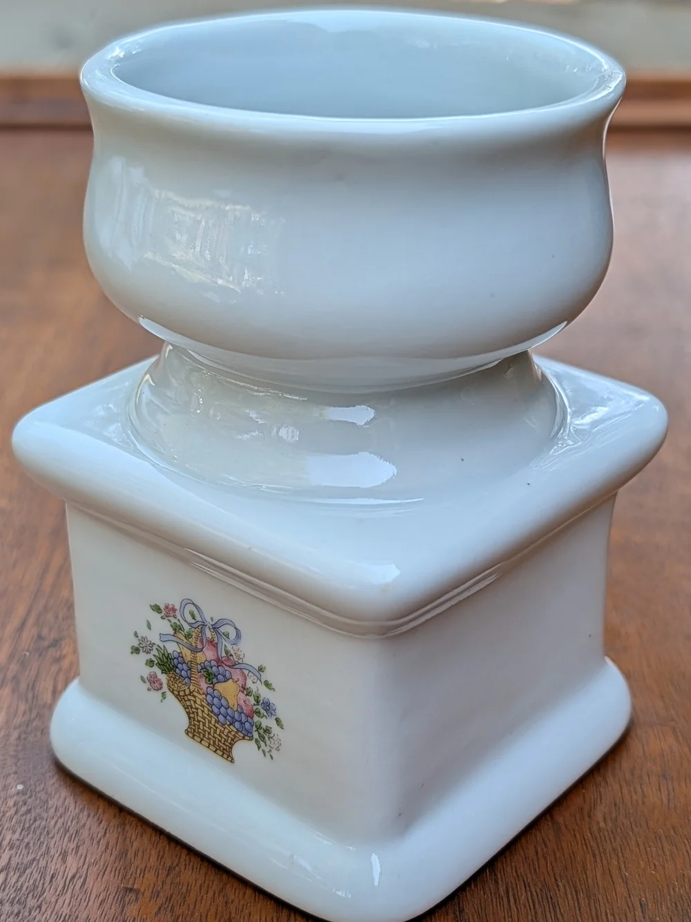 Coalport bone china bud vase in the 